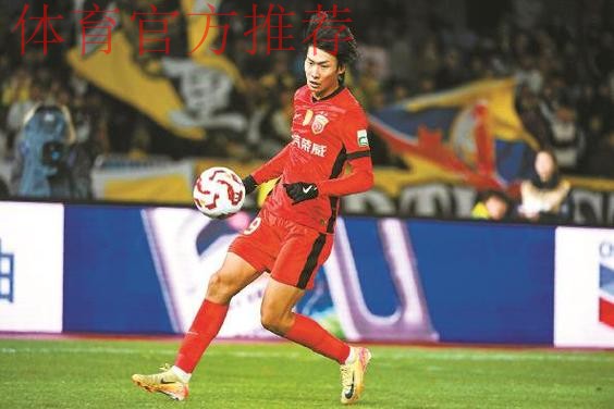 李新翔:逐渐适应了中超节奏,希望早日进入国家队为国争光 李新翔:逐渐适应了中超节奏,希望早日进入国家队为国争光